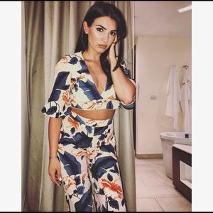 Pretty little thing 2 piece tropical co-ord